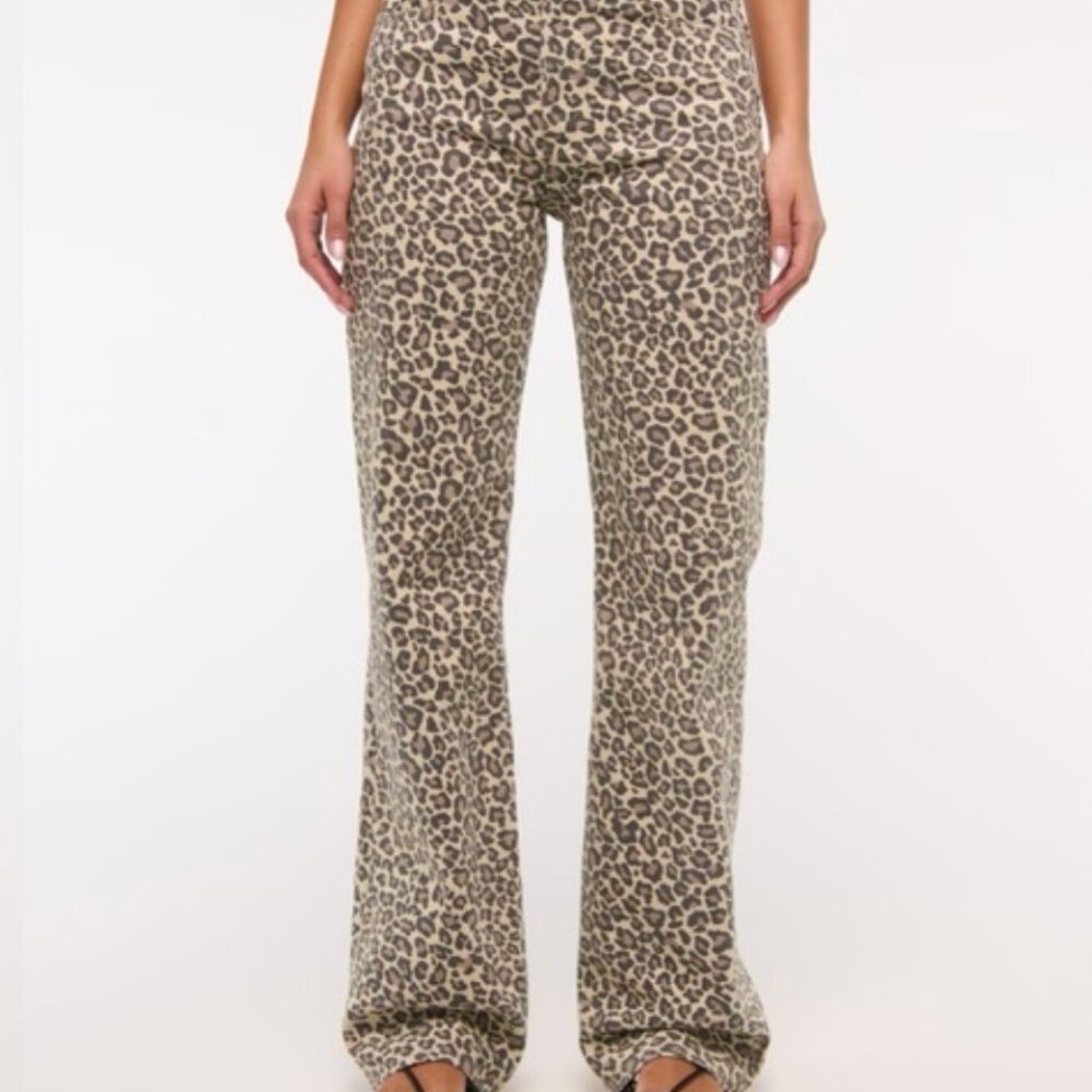 Abercrombie & Fitch Curve Love High Rise 90s Relaxed Jean